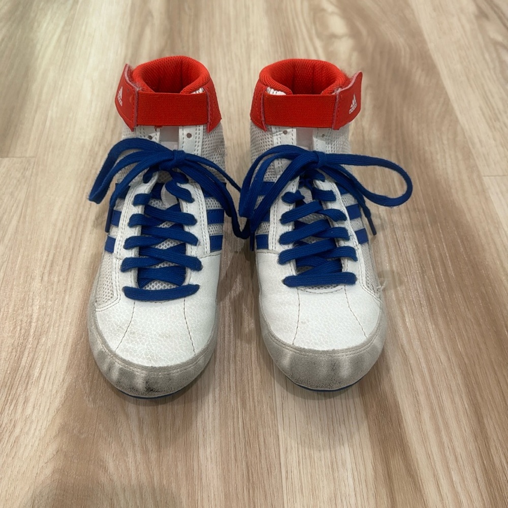 Boys size 2 adidas wrestling shoes. Minor scuffs. Used for 2 months